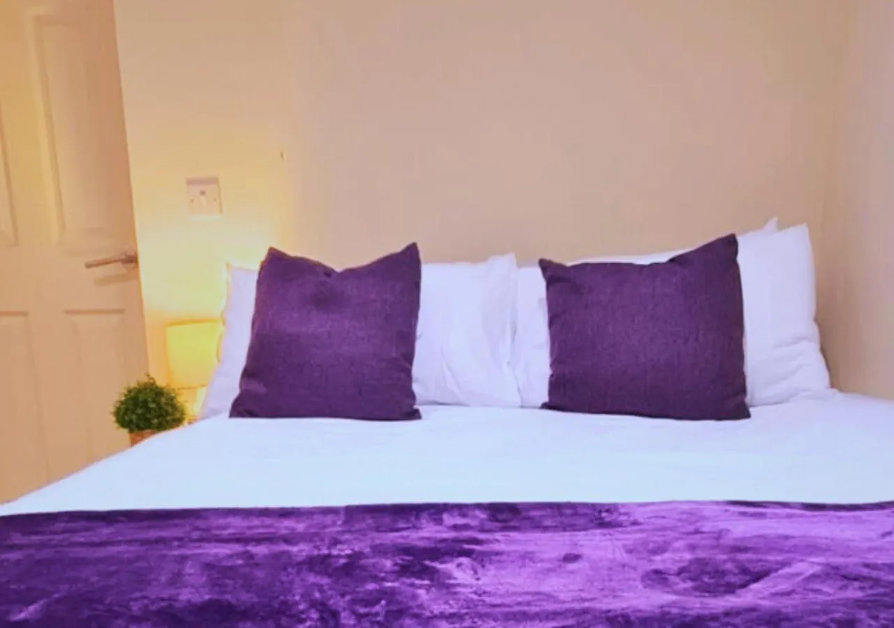 Modern 2 Bedroom Apartment In Peckham London
